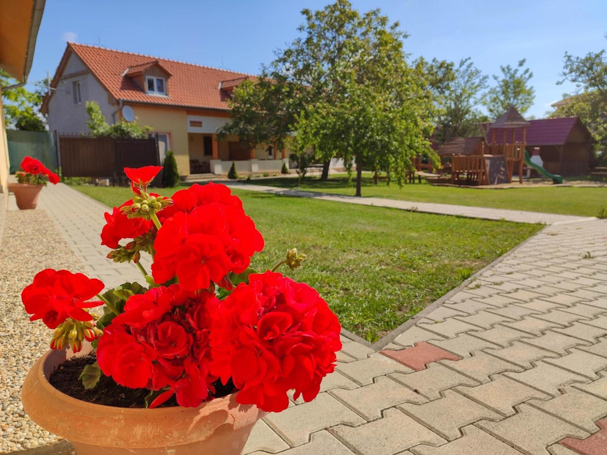 Ubytovanie Liska Radava 외부 사진
